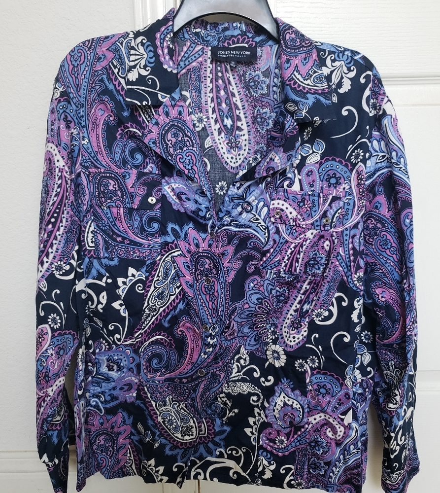 Jones New York Paisley Long Sleeve Button Top